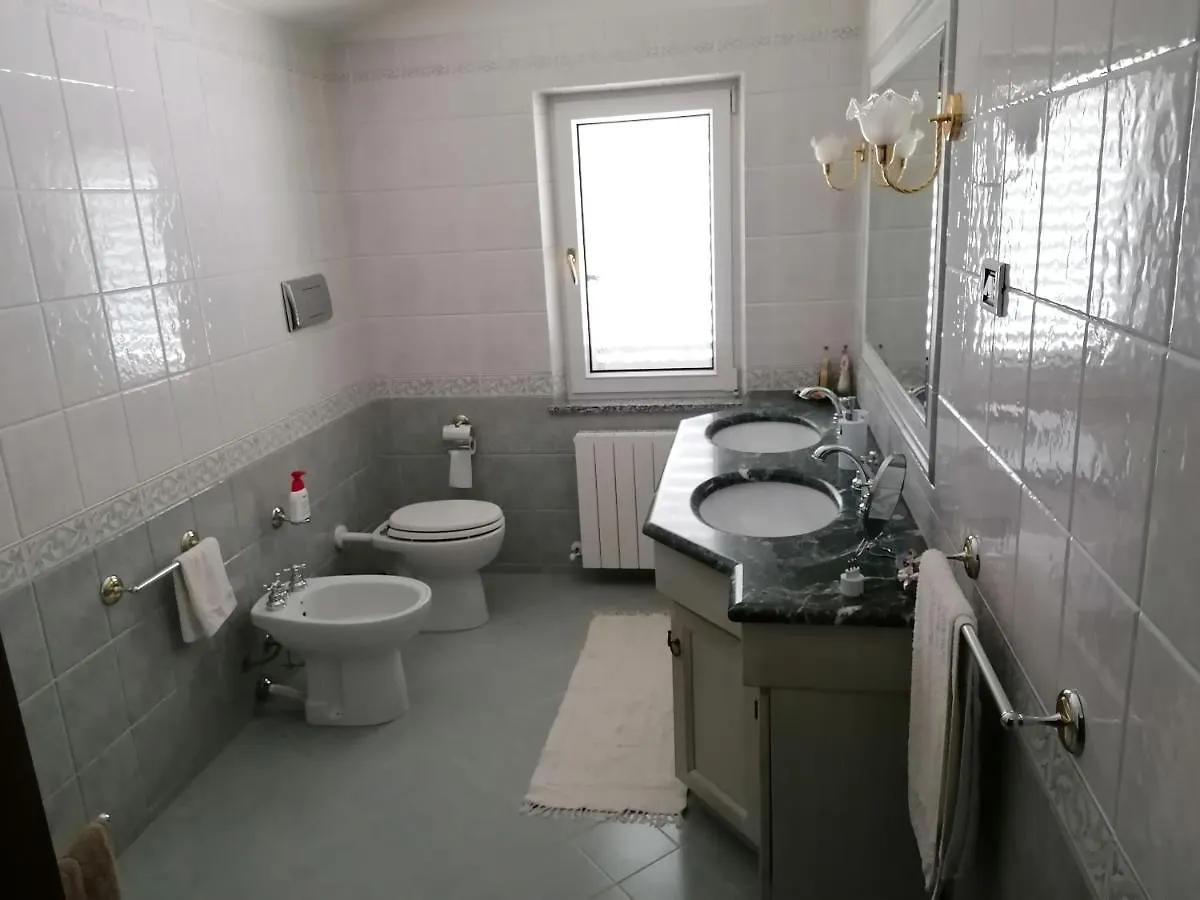 La Casa Degli Ulivi Apartment Turri