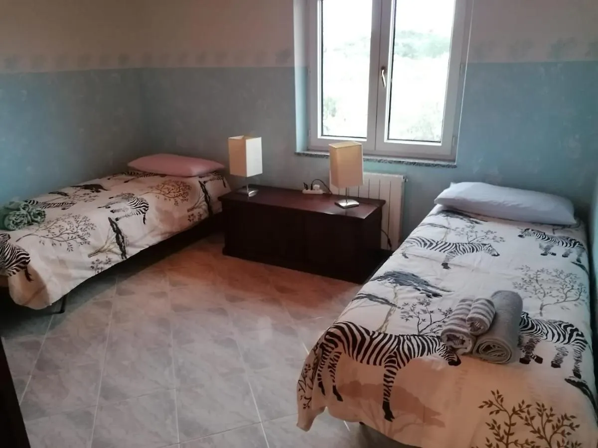 La Casa Degli Ulivi Apartment Turri 0*,  Italy